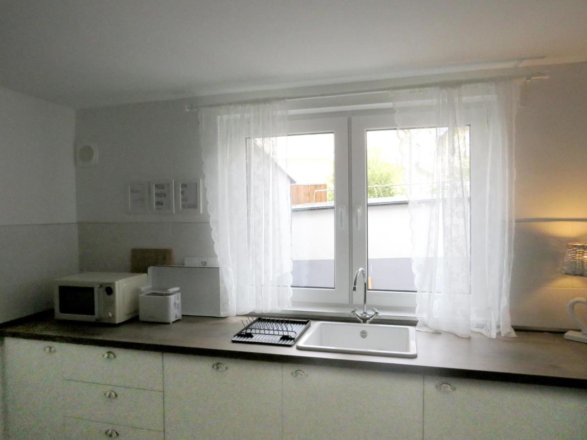 Gut Brueggen Apartment Kerpen  Bagian luar foto