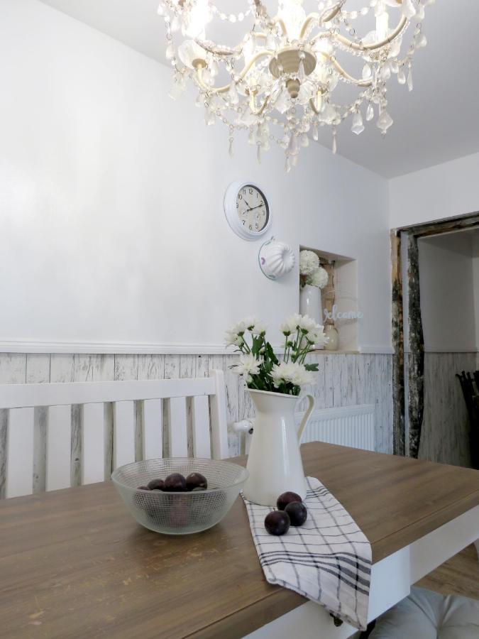 Gut Brueggen Apartment Kerpen  Bagian luar foto