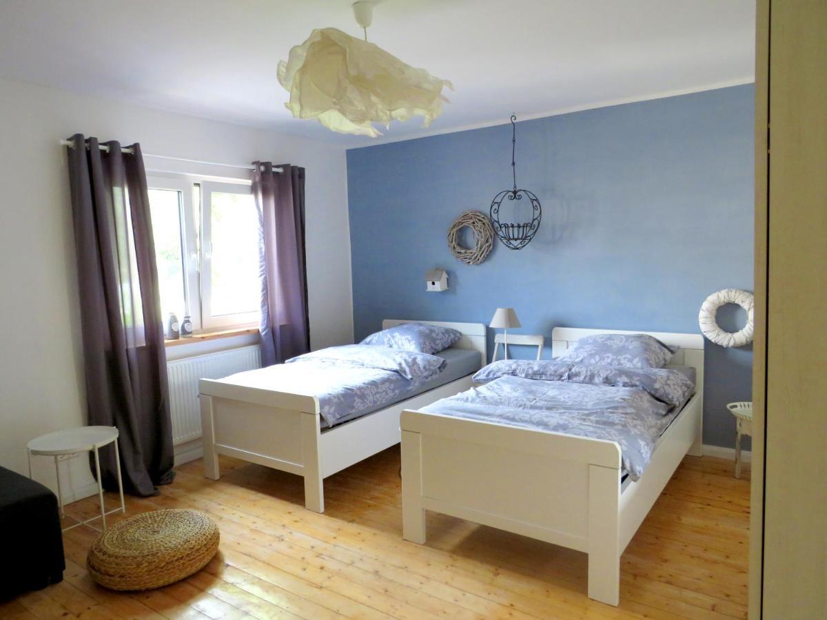 Gut Brueggen Apartment Kerpen  Bagian luar foto